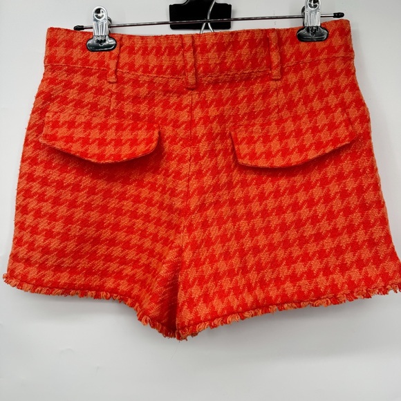 Zara Textured Orange Houndstooth Fray Hem Mini High Rise Shorts Size M Retro - Picture 2 of 9